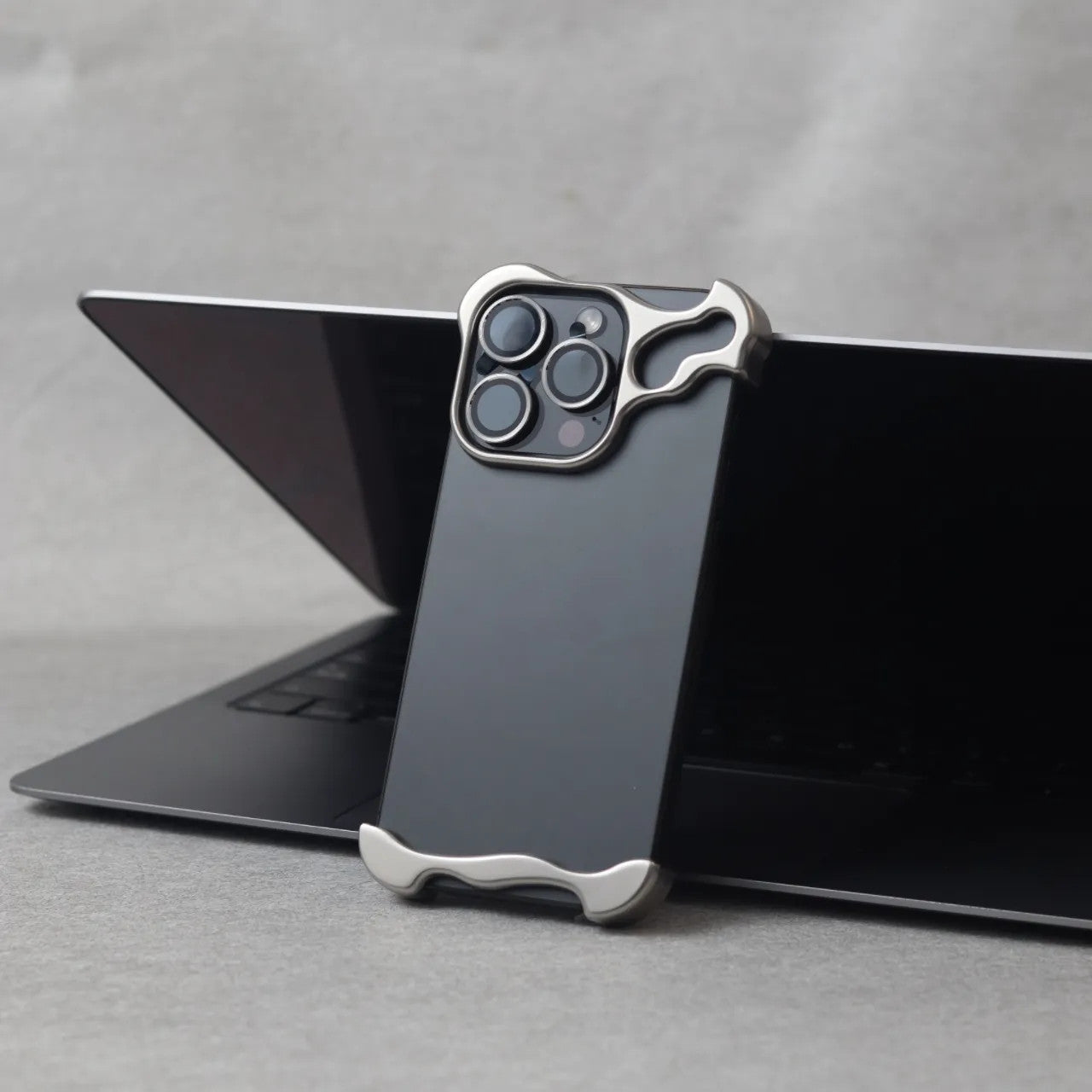 Zinc Alloy Suitable For iPhones
