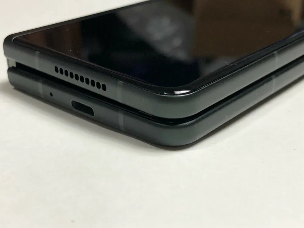 Samsung Galaxy Z Fold3