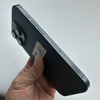 iPhone 16 Pro