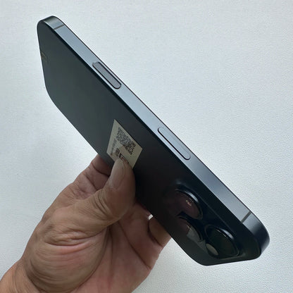 iPhone 16 Pro