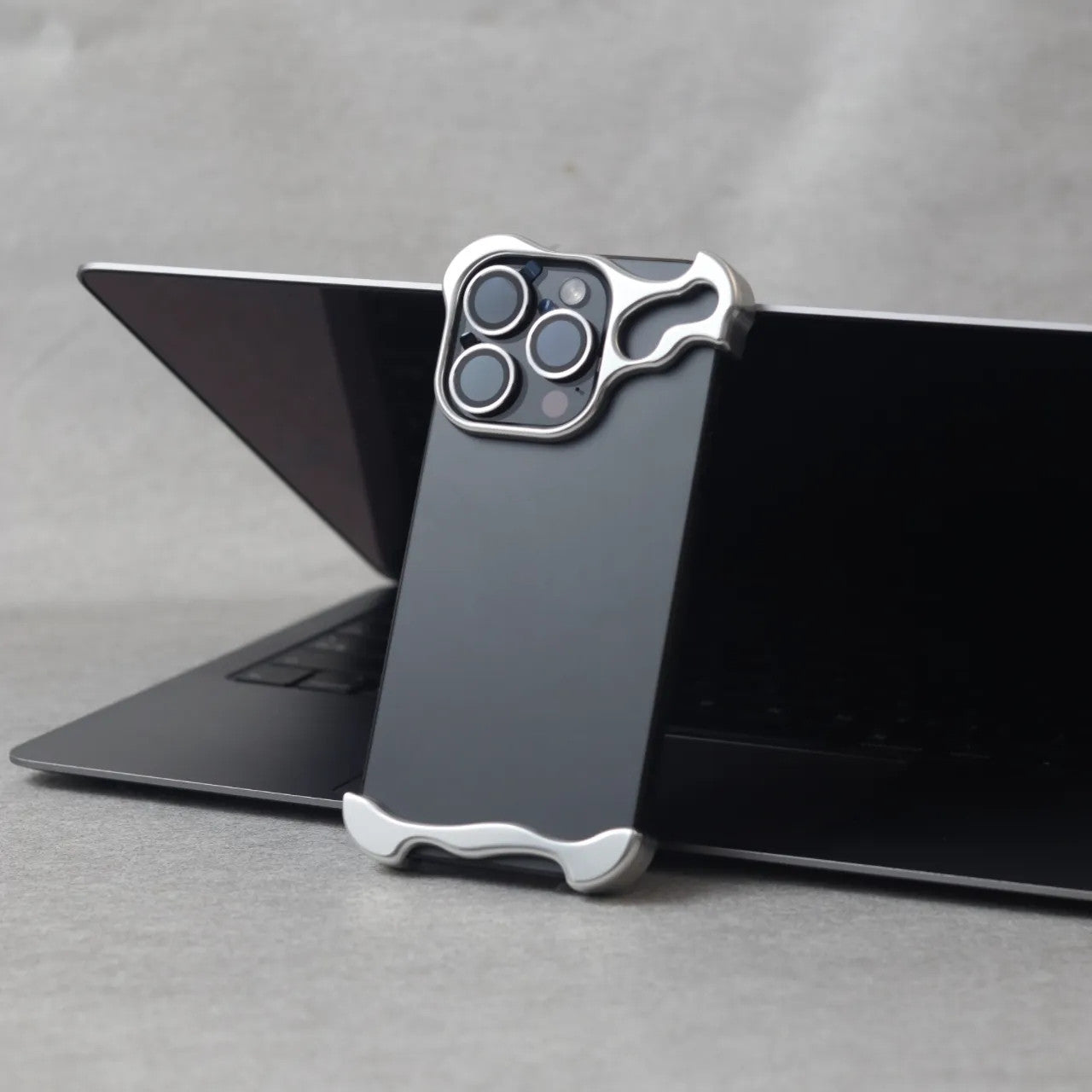 Zinc Alloy Suitable For iPhones